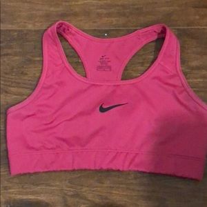 nike pink medium sports bra